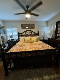 Tommy Bahama Bedroom Set