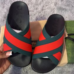 Gucci Panelled Slides
