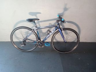 BICYCLE FELT 14 SPEED SIZE 29 ROUTEBIKE BRAND NEW