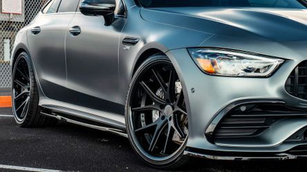 FERRADA FR2 19"/20"/ 22"  5x108 / 5x110 / 5x112 / 5x114 / 5x115 / 5x120 / 5x127 / 5x130 (According to Vehicle) MATTE BLACK 