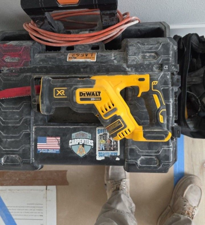 Dewalt Sawzall