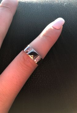 14k real gold ring with diamonds