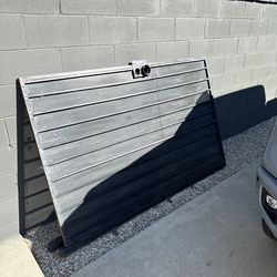 Free steel gate or scrap metal