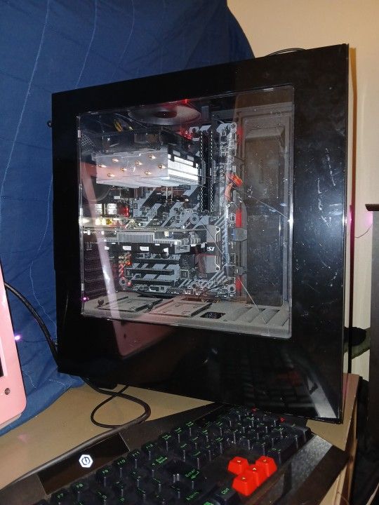 CyberpowerPC With CyberpowerPC Keyboard