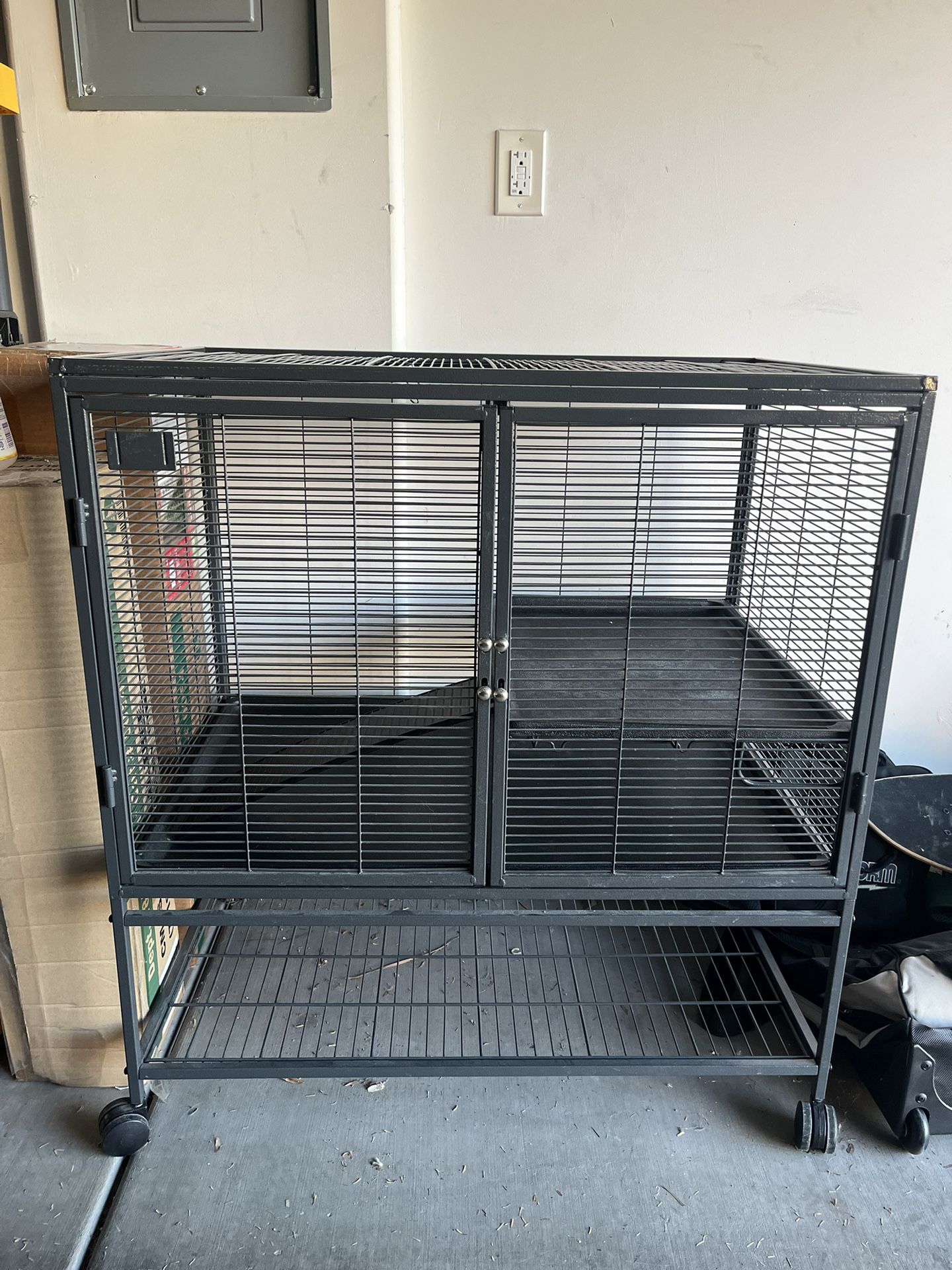 Small Animal Cage (rats, ferrets, guinea pigs, etc)