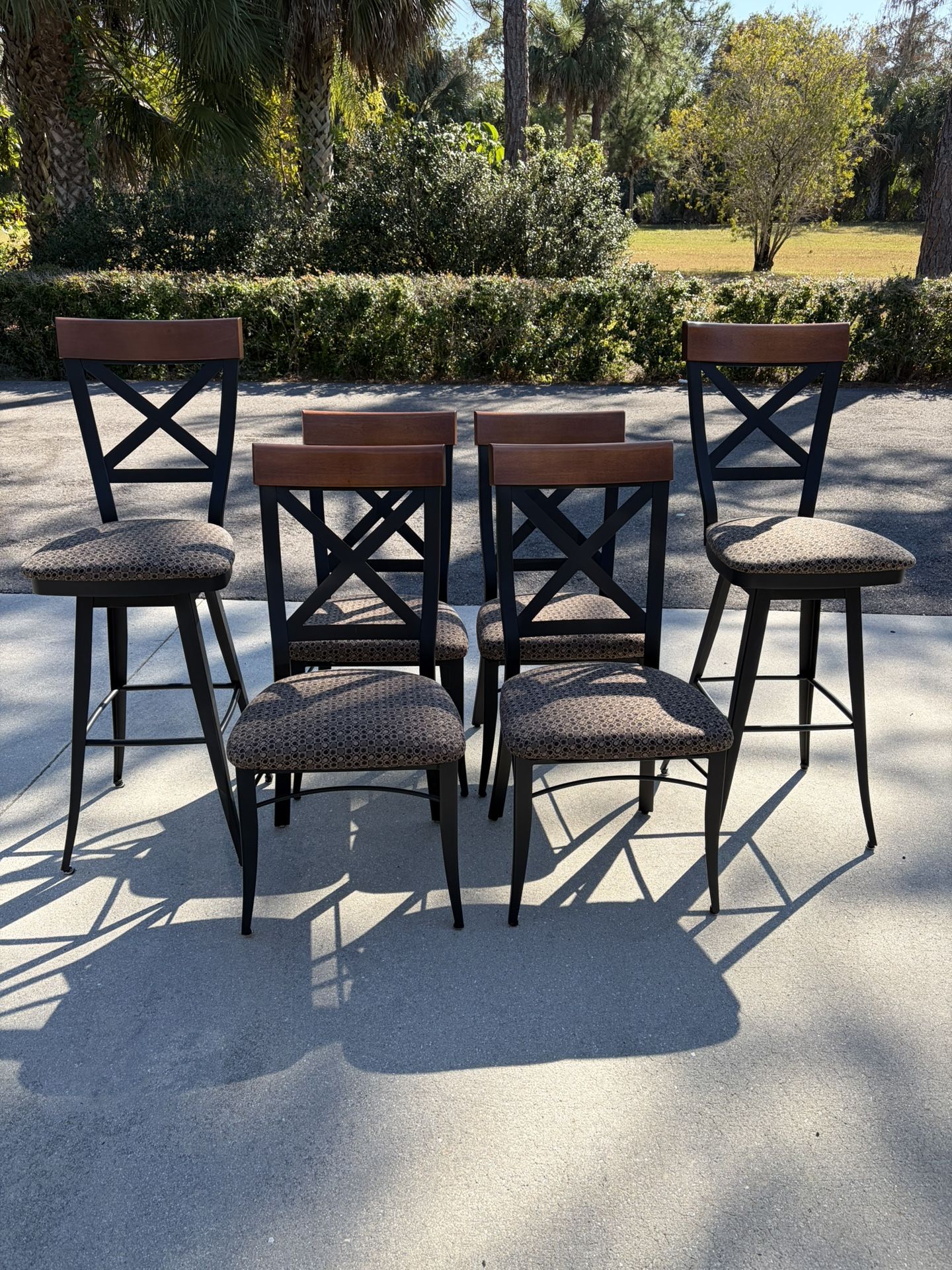 Dining Chairs And Bar Stools
