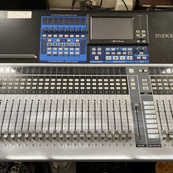 Music Mixer Board