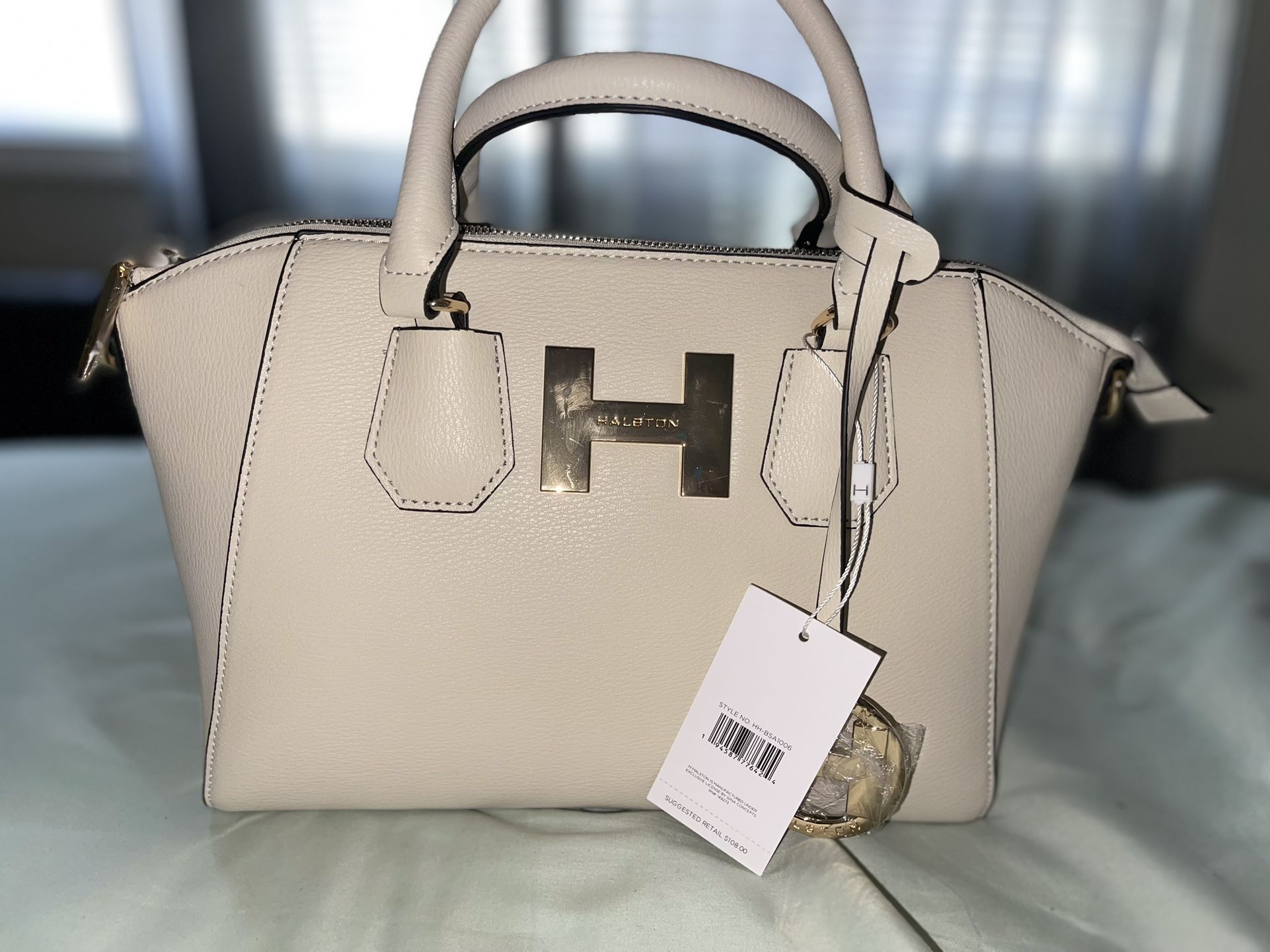 Calvin Klein Hayden Leather Tan Gold Hardware Top Zip Chain Tote LARGE NWT  for Sale in Frankfort, IL - OfferUp