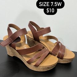 NATURALIZER Leather Wedges Size 7.5W