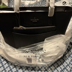Kate Spade Tote w/ pouch wallet