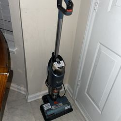 Shark Wet Dry Corded Vacuum Cleaner