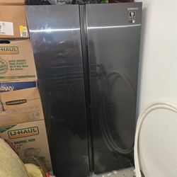 Samsung Smart Refrigerator 23 cubic feet Black Stainless Steel Side by Side GREAT Condition