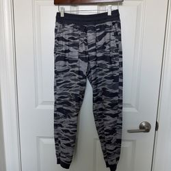 Wonder Nation Boys Active Stretch Woven Jogger Pants, Camo Size Youth (10-12)