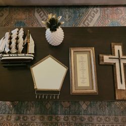 Assorted Home Decor