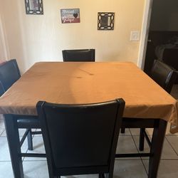 Dinning Set And Sectional 