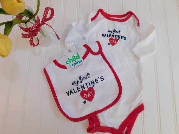 NWT Baby Clothes  MY1st FIRST VALENTINE'S Day Bodysuit Onesie and Bib 0-3 Months Set