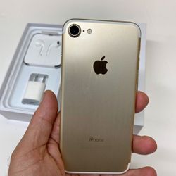 iPhone 7 Unlocked With Warranty 
