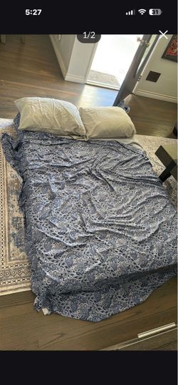 Full Size Bed