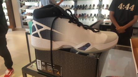 Jordan 30 size 11 wore a few times