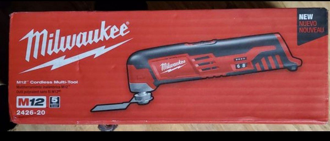 Milwaukee m12 Cordless Multi Tool