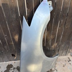2004 Infiniti G35 RH Fender 