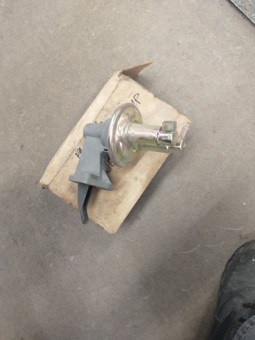 New Aftermarket Mopar Slant Six Fuel Pump