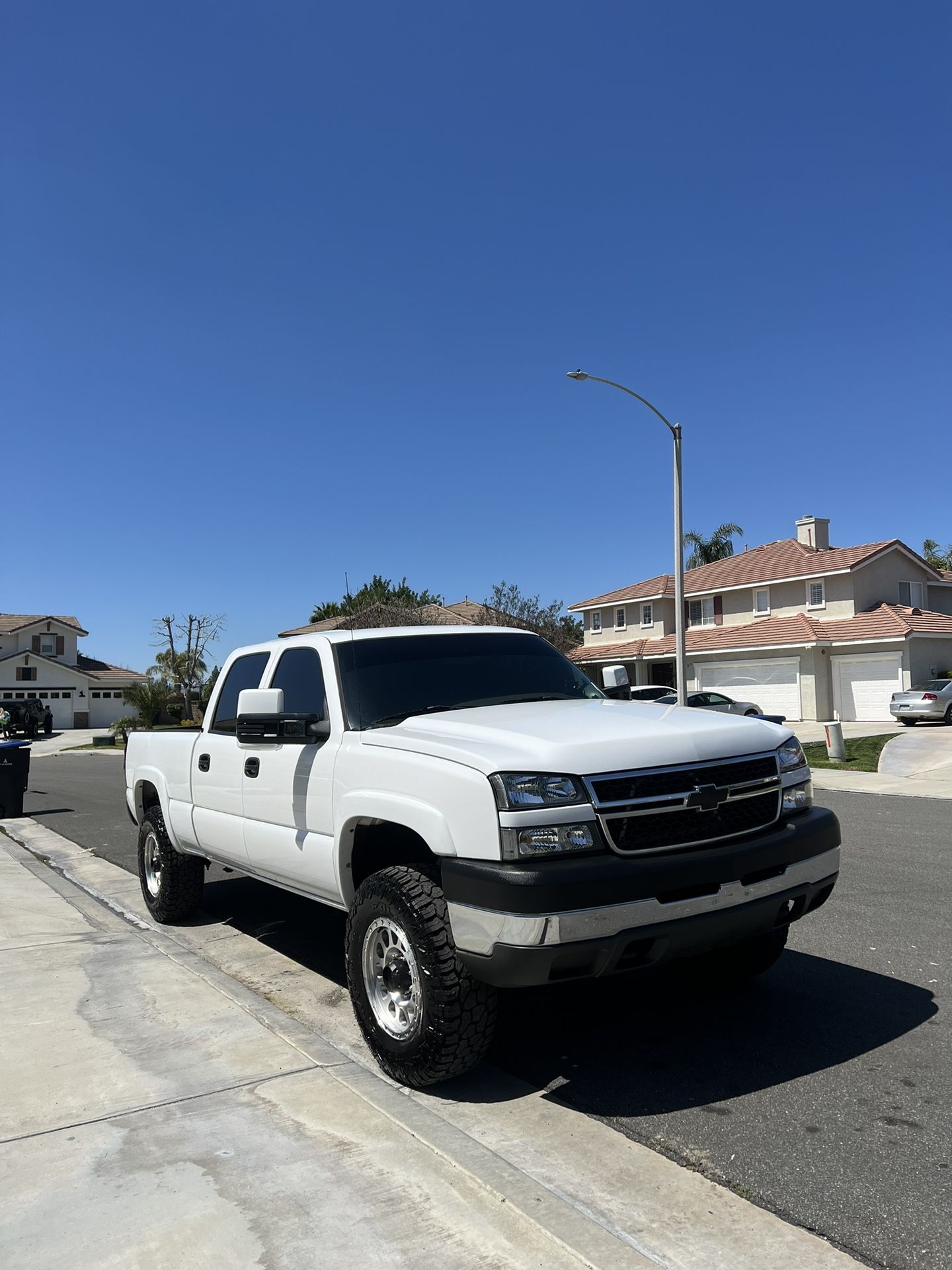2006 Chevy Duramax 2500HD LBZ