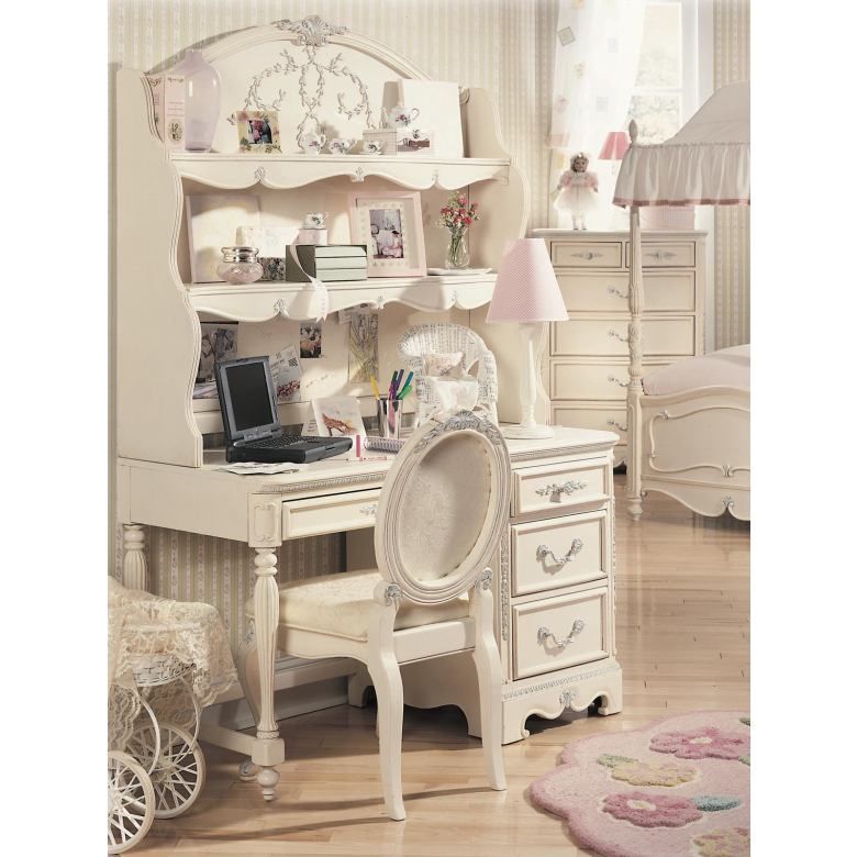 Lea Jessica McClinton Romance Student Desk - White