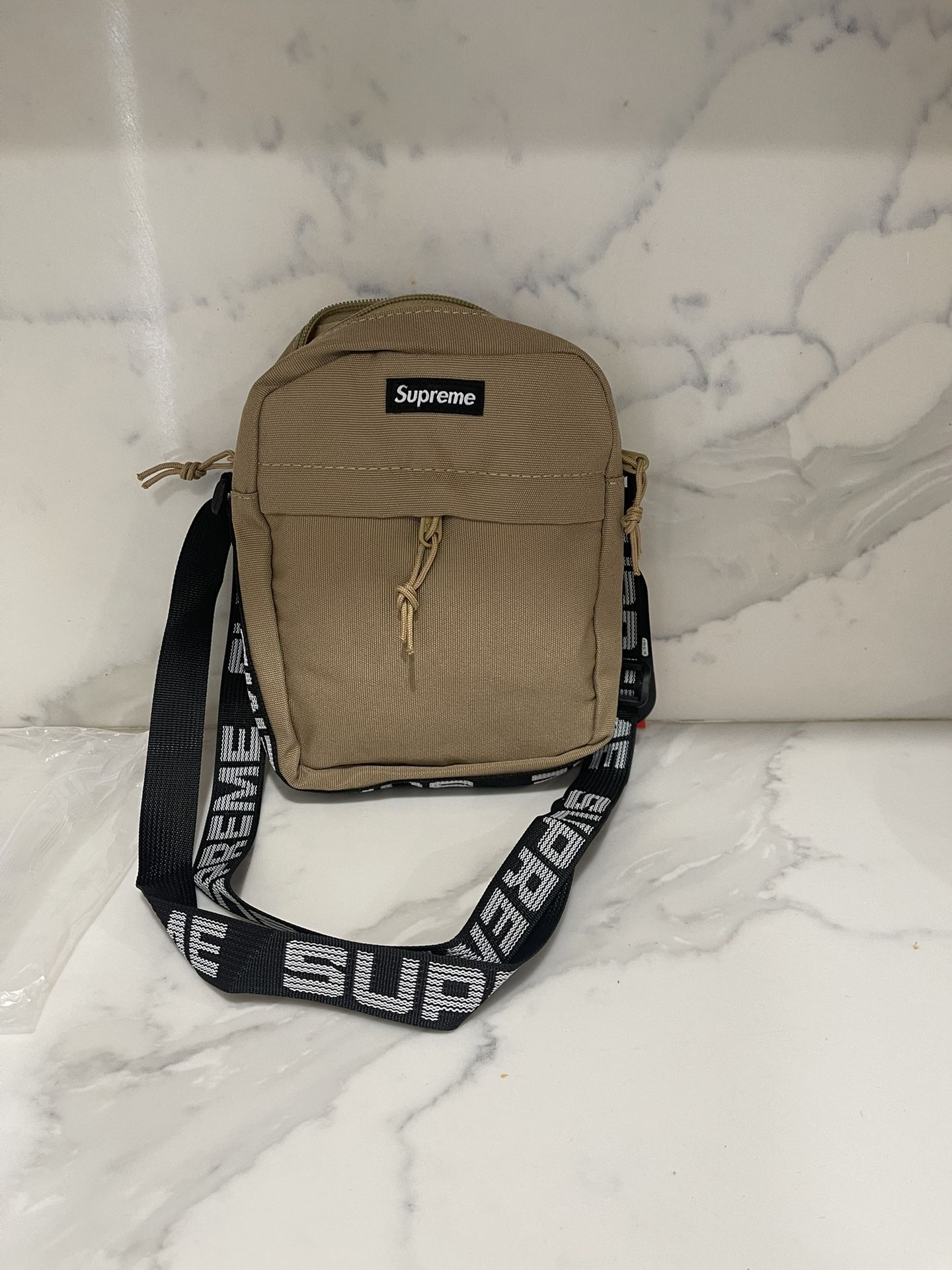 Supreme Bags (READ DESCRIPTION)