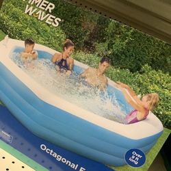 9 Foot Long Family Pool
