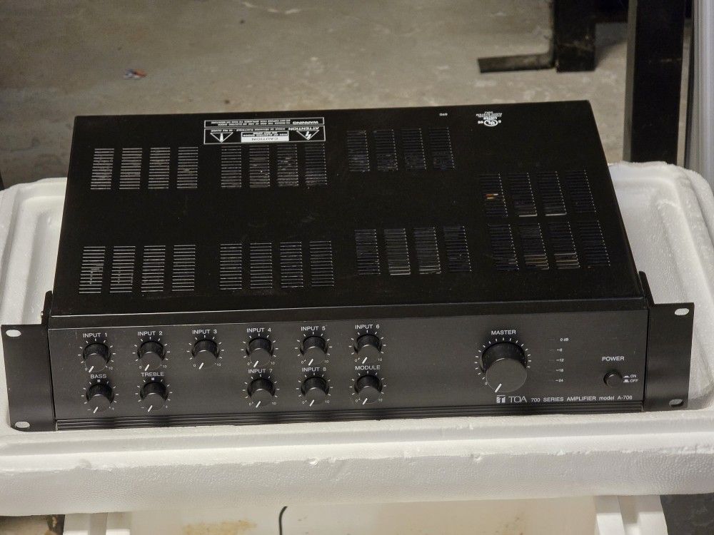 TOA ELECTRONICS A706 700 SERIES Integrated Mixer/Amplifier 9-Channel 60W