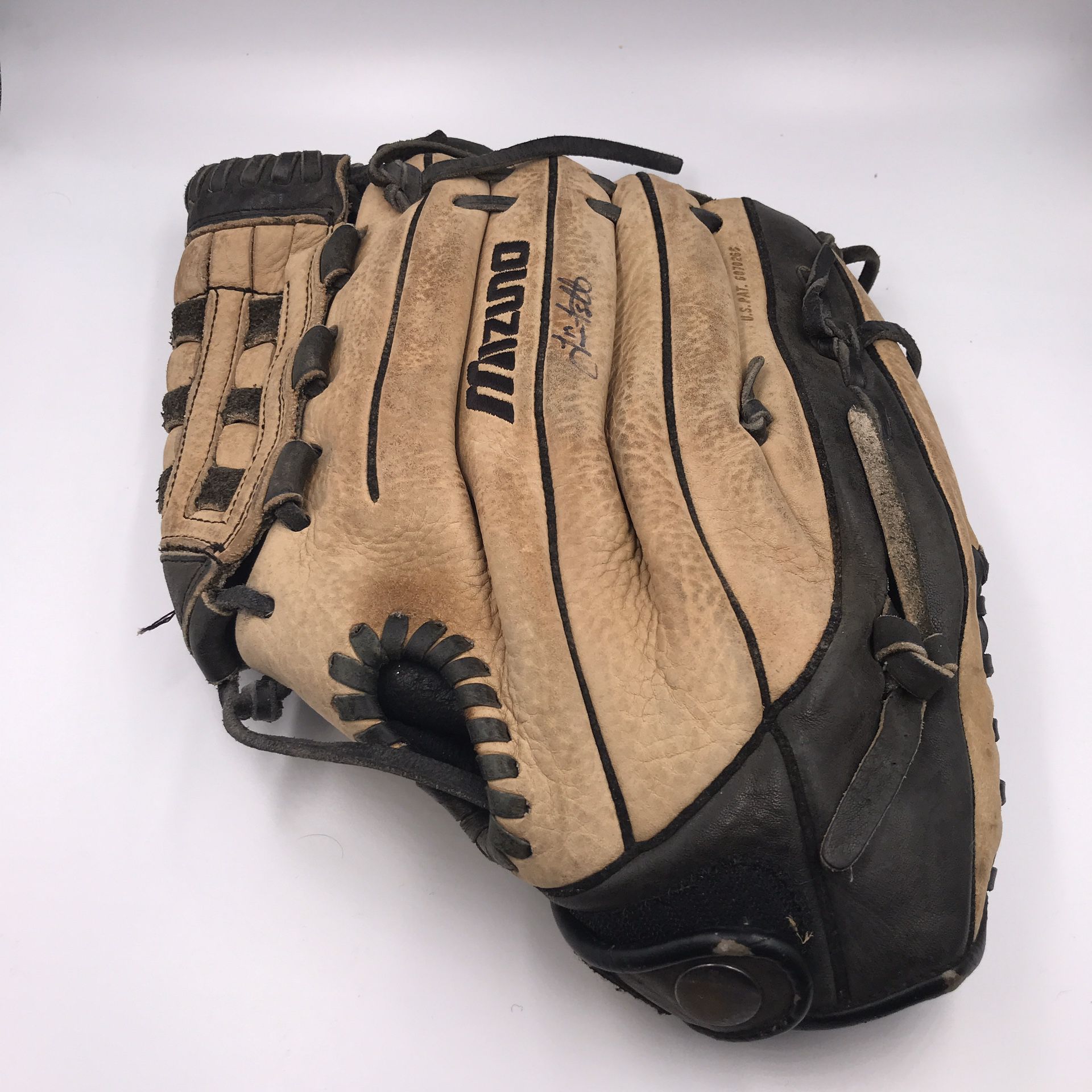 Mizuno baseball glove size 13