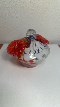 Hand blown multi color glass feeder with silicone feeders ( 2