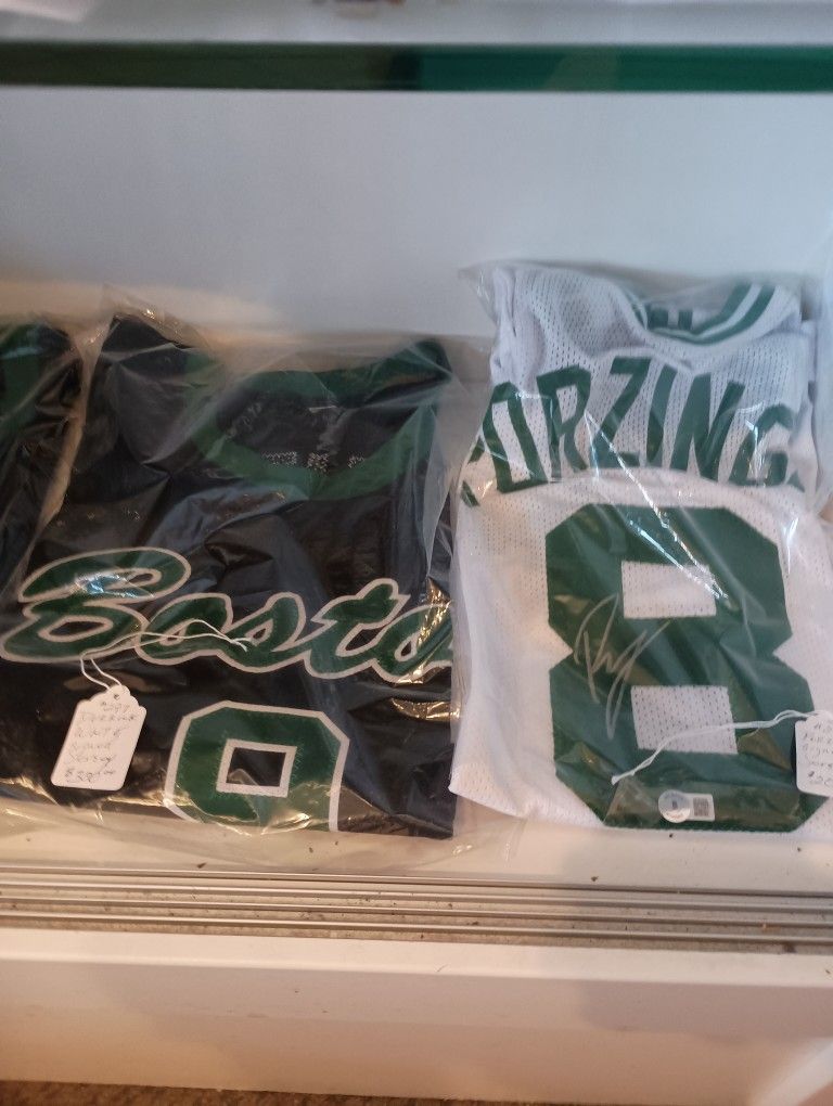 Authentic autographed jerseys with Serial Numbers And Authentication UPC