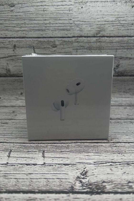 AirPod Pros 2nd Gen MagSafe Noise Cancelling In-Ear (READ DESCRIPTION) bday gif