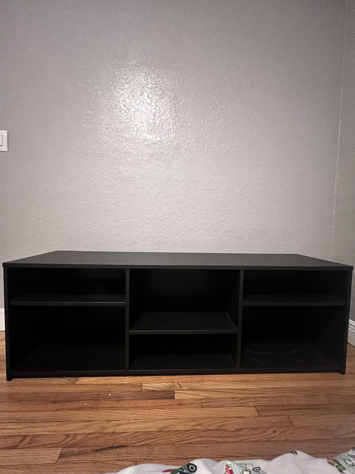65in TV Stand 