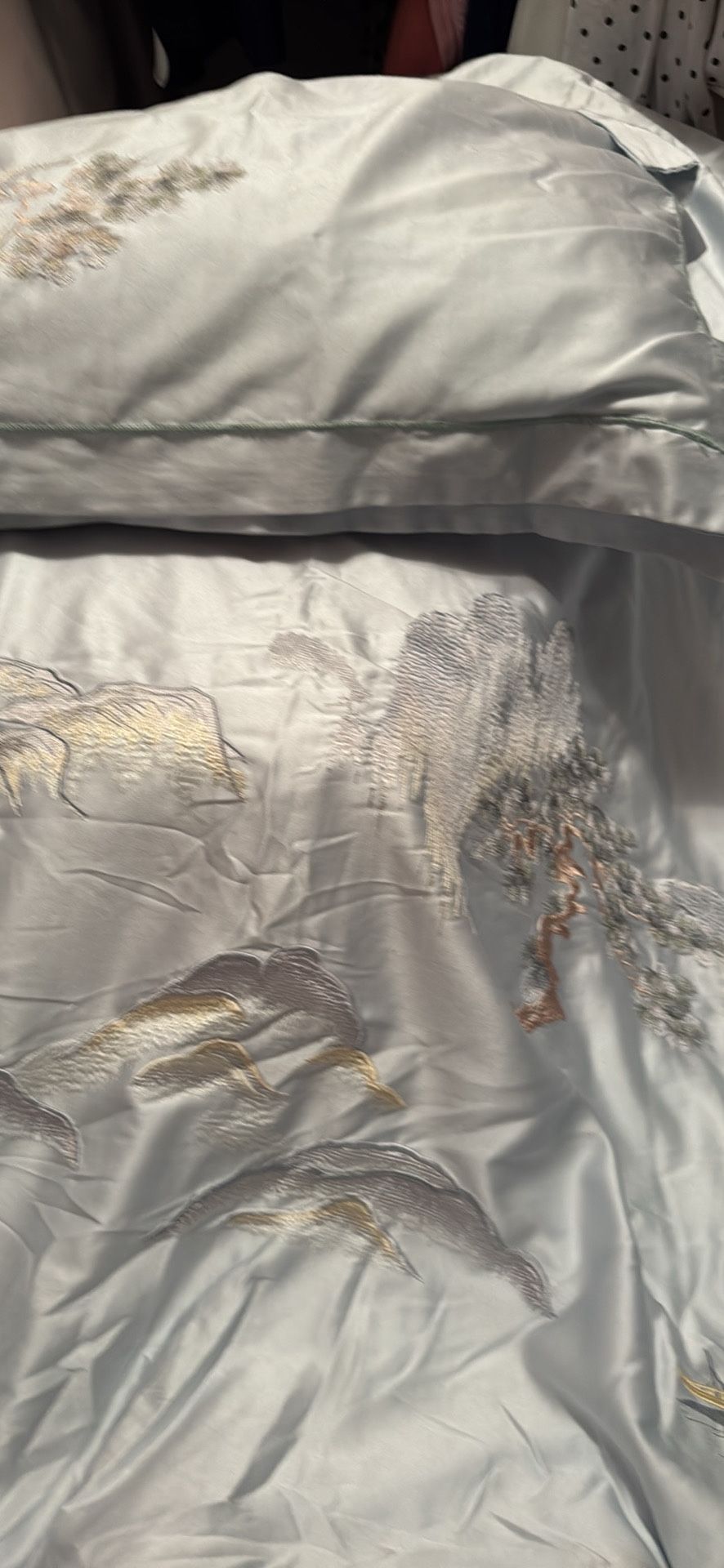 Moving, MUST SELL! Hand embroidery on QUEEN SIZE ‘ICE FEEL’ SATIN PALE BLUE DUVET COVER (w/ 14 Lb Weighted Duvet insert, 2 Matching shams, 1 Bedskirth