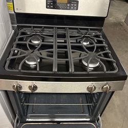 GE Gas Stove 