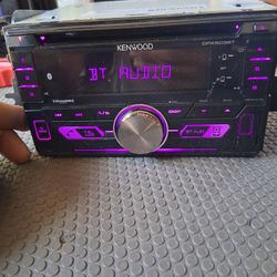 Kenwood Double Din Bluetooth, Cd. No Screen Located In Modesto 