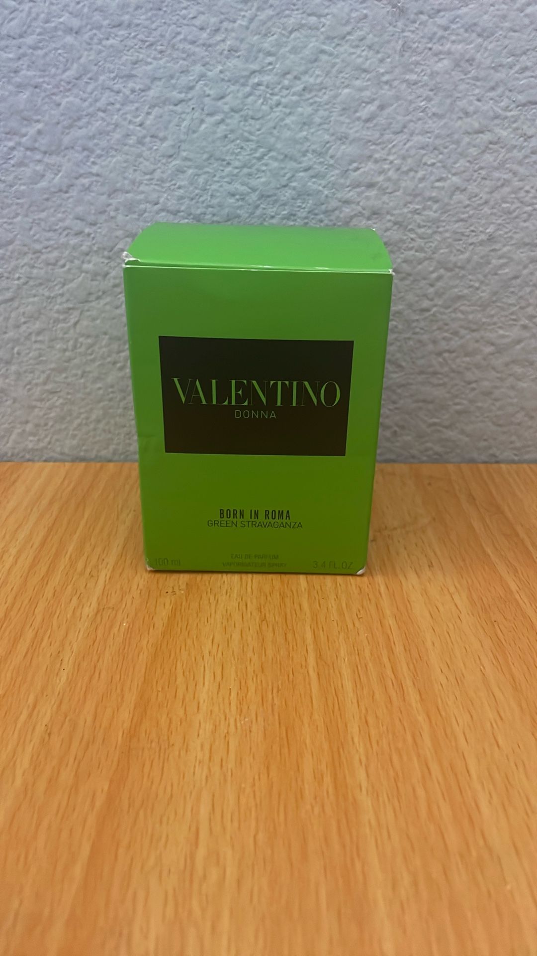 VALENTINO BORN IN ROMA GREEN STRAVAGANZA