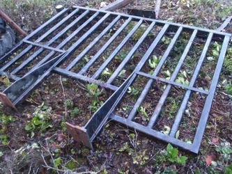 Headache protection cab rack