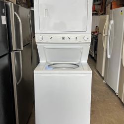 KENMORE 27'' STACKED LAUNDRY CENTER WASHER AND DRYER 