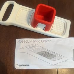 Tupperware Speedy Mando Grater