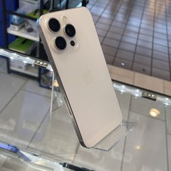 iPhone 15 pro max 256gb liberado Unlocked