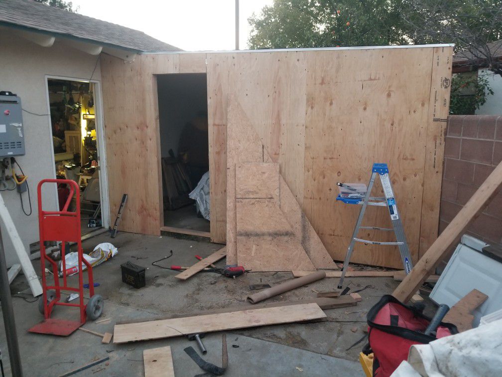 Sheds Or Small Rooms