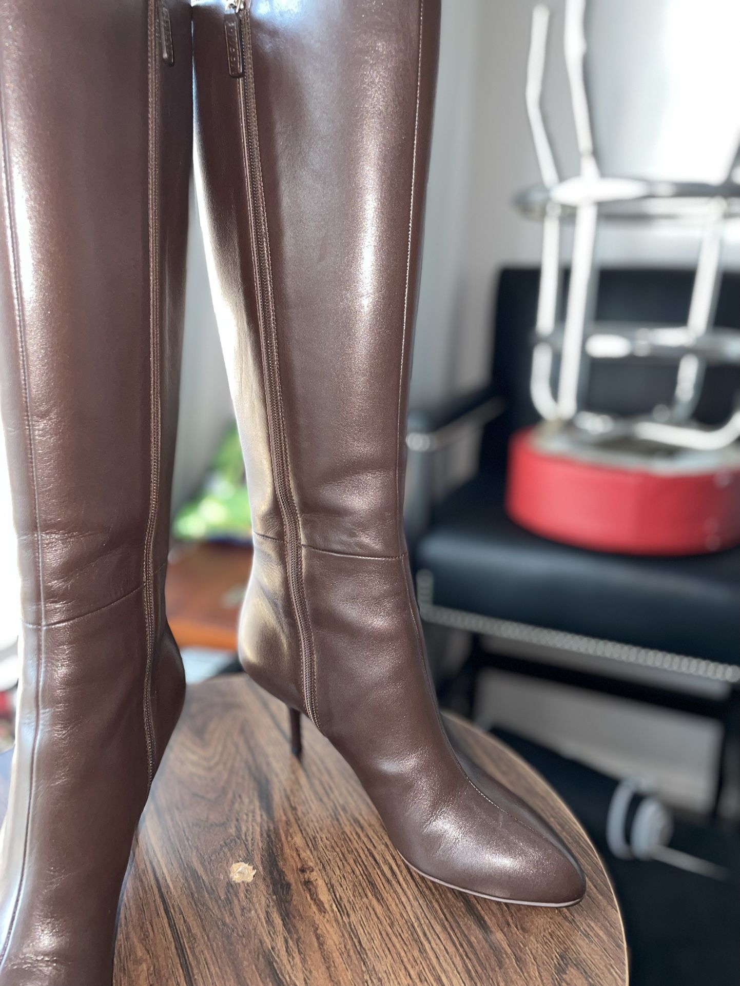 Gucci Black Knee High Boots 36.5 6.5 for Sale in Tustin, CA - OfferUp