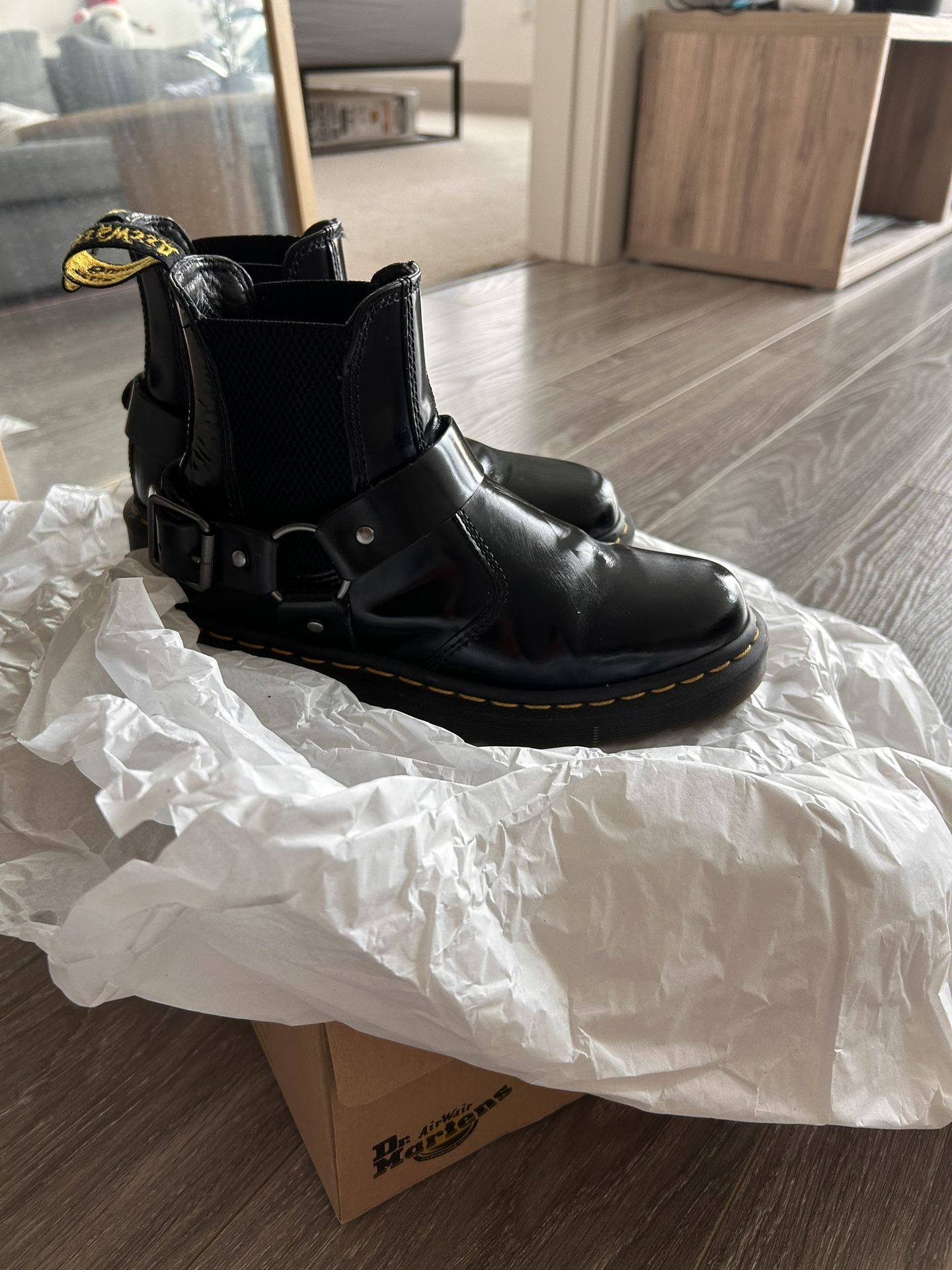Dr. Martens women bootie