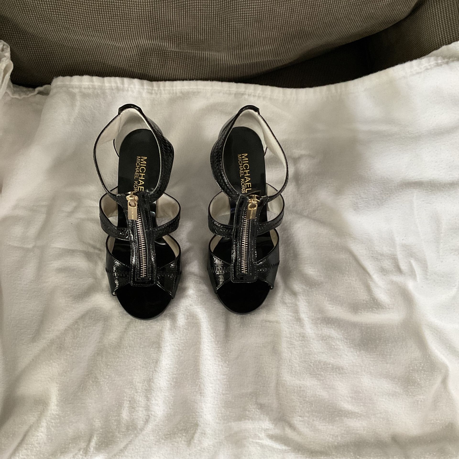 Michael Kors High Hill Shoes Size 5