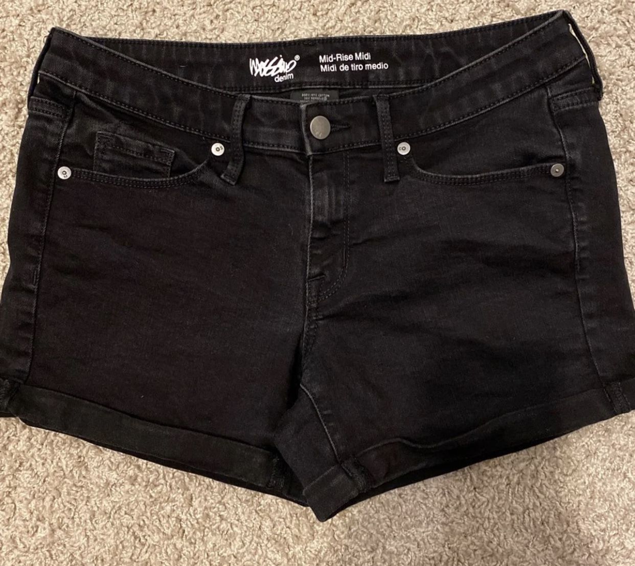 Mossimo shorts size 6