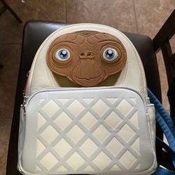 ET  Backpack  ￼